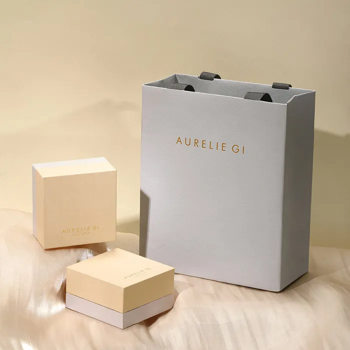 Charm Necklaces AURELIE GI Q Diamond Initial Charm