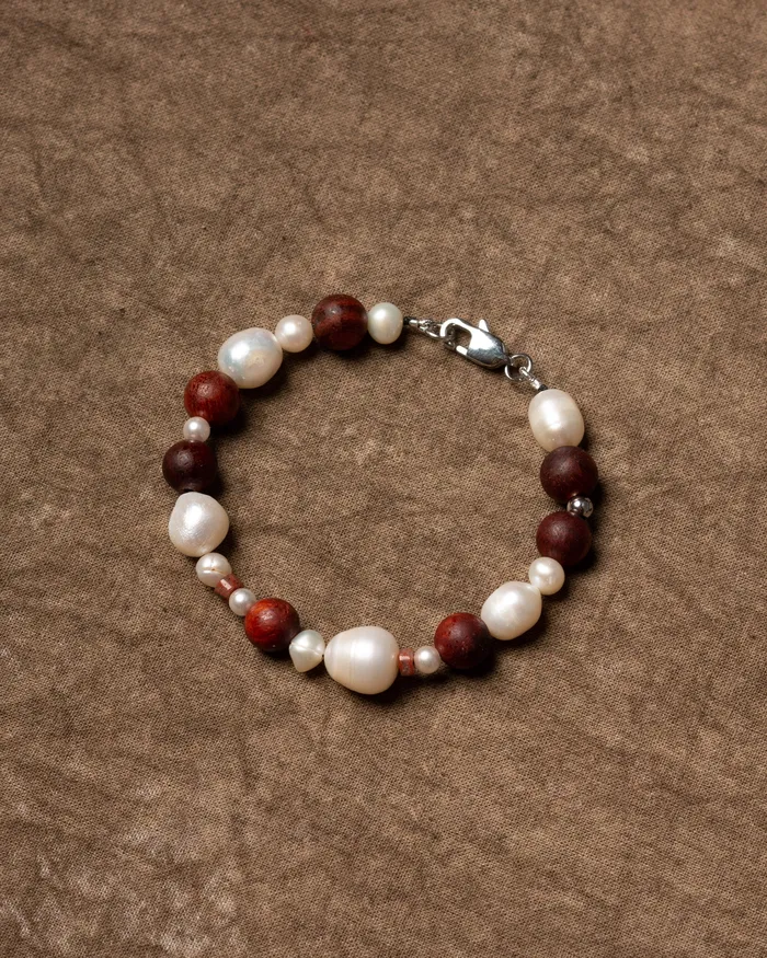 CUN Bracelets Kaede Grand Wood Pearl Beaded Bracelet