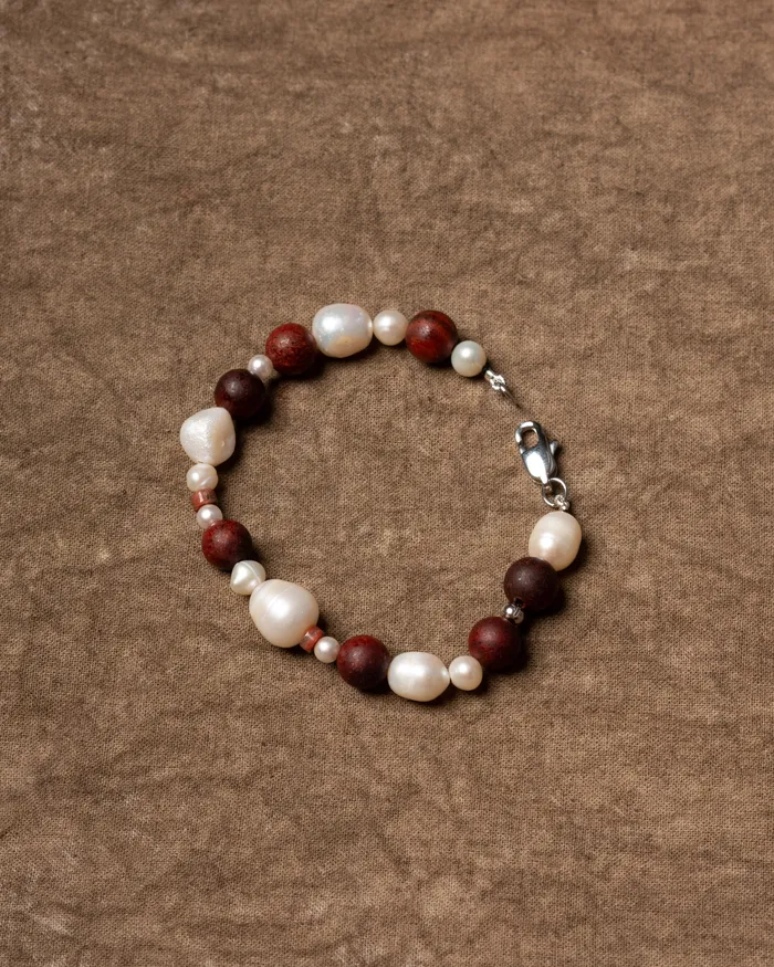 CUN Bracelets Kaede Grand Wood Pearl Beaded Bracelet