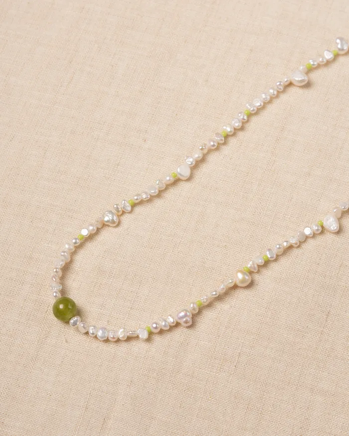 CUN Necklaces Vireo Olivine Beaded Pearl Necklace