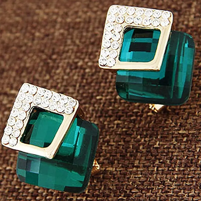 Earrings Yellow Chimes Crystal Elements Limited Edition Sparkling AAA Emerald Stunning Stud Earrings For Women Yellow Chimes