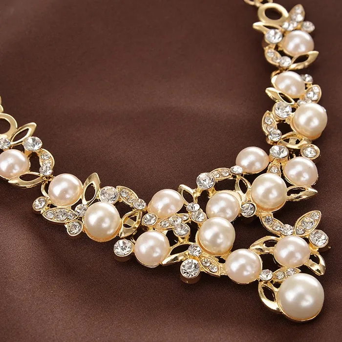 Earrings Yellow Chimes Yellow Chimes Necklace with Earrings Collection Gold Plated and Pearl Jewellery Set for Women WhiteGolden