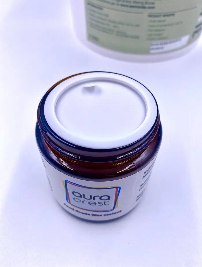 Jesmonite Necklaces Gloss Beeswax SealerSealant for Jesmonite AC100