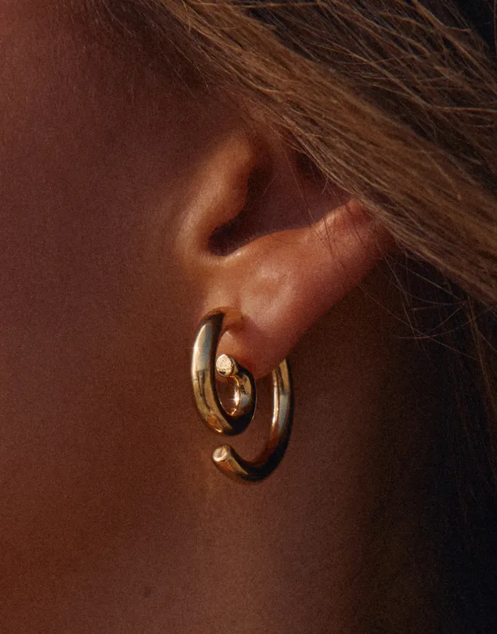 LUV AJ Shell Beach Earrings in Gold Earrings LUV AJ Shell Beach Earrings in Gold Earrings