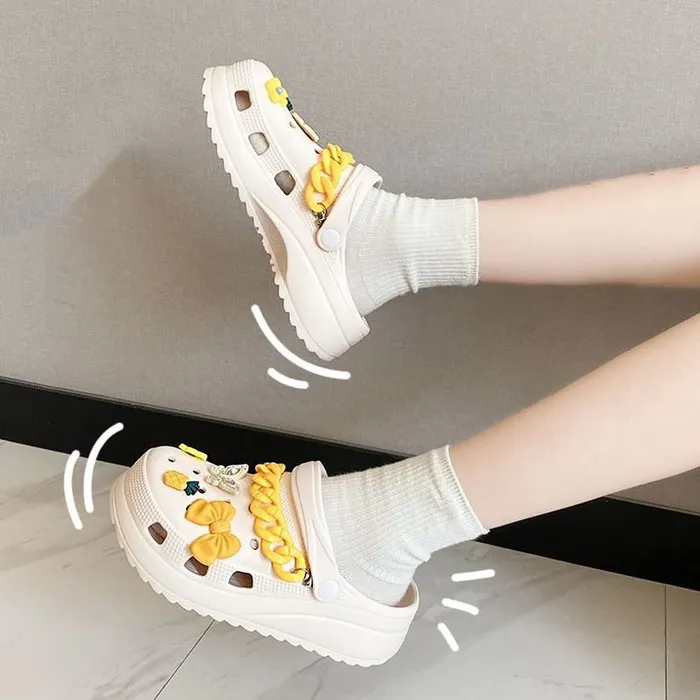 Melbees by Yellow Chimes Melbees by Yellow Chimes Shoe Chains for Kids Girls Teens Shoe Accessories Product Design Yellow Shoe Decoration Charms Shoe Chains for Unisex Shoe Chain Charms for CrocClogs Bracelets