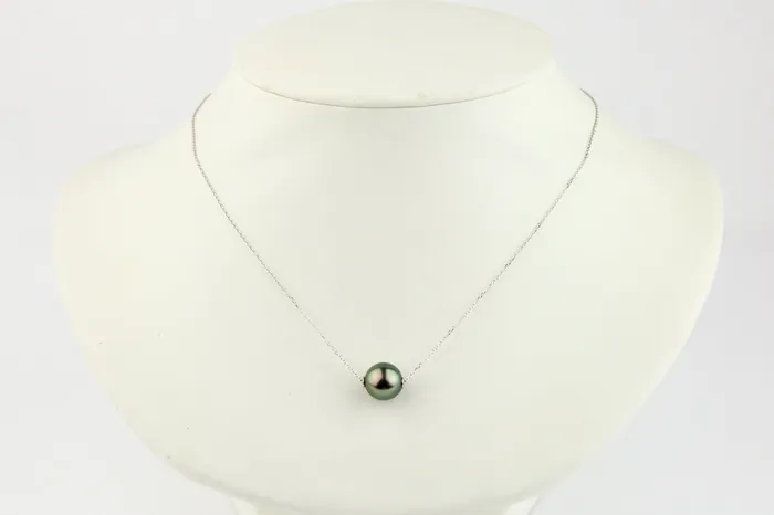 Necklaces Dark Peacock Green 10mm Tahitian Pearl Solitaire Necklace on 14K White Gold Kamoka Pearl