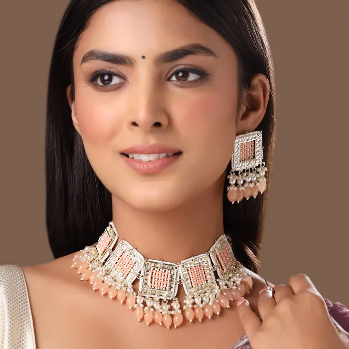 Necklaces Yellow Chimes Jewellery Set for Women and Girls Kundan Necklace Set Gold Plated Peach Beads Drop Kundan Choker Necklace Set Birthday Gift for girls and women Anniversary Gift for Wife Yellow Chimes