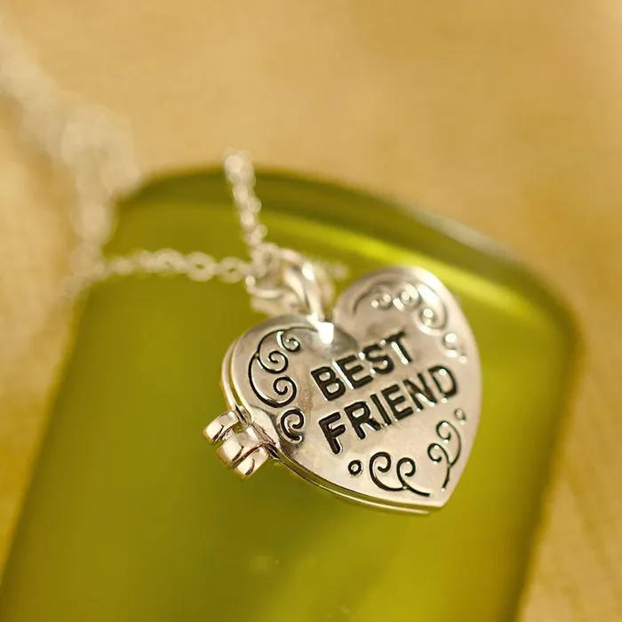 Necklaces Yellow Chimes Yellow Chimes Heart Locket for Women Silver Heart Locket OpenAble Style Best Friends Necklace Chain Pendant for Girls and WomenBestie Gift