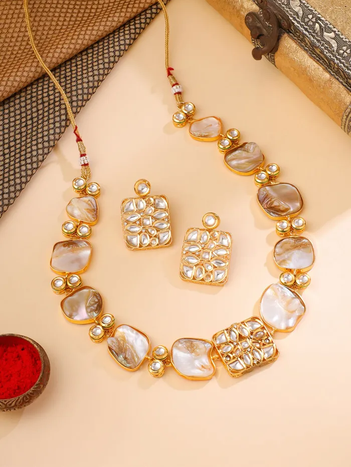 Necklaces Yellow Chimes Yellow Chimes Jewellery Set for Women Golden Kundan Stone Necklace Set for Women Traditional Gold Plated Jewelery Set for Girls Birthday Gift for Girls Women Anniversary Gift for Wife