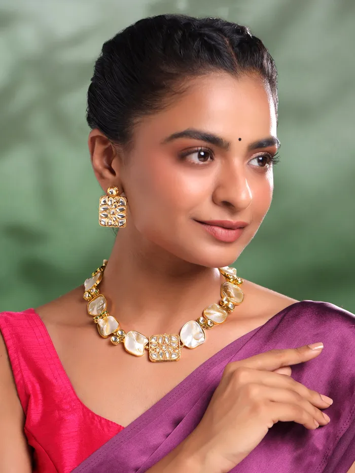 Necklaces Yellow Chimes Yellow Chimes Jewellery Set for Women Golden Kundan Stone Necklace Set for Women Traditional Gold Plated Jewelery Set for Girls Birthday Gift for Girls Women Anniversary Gift for Wife