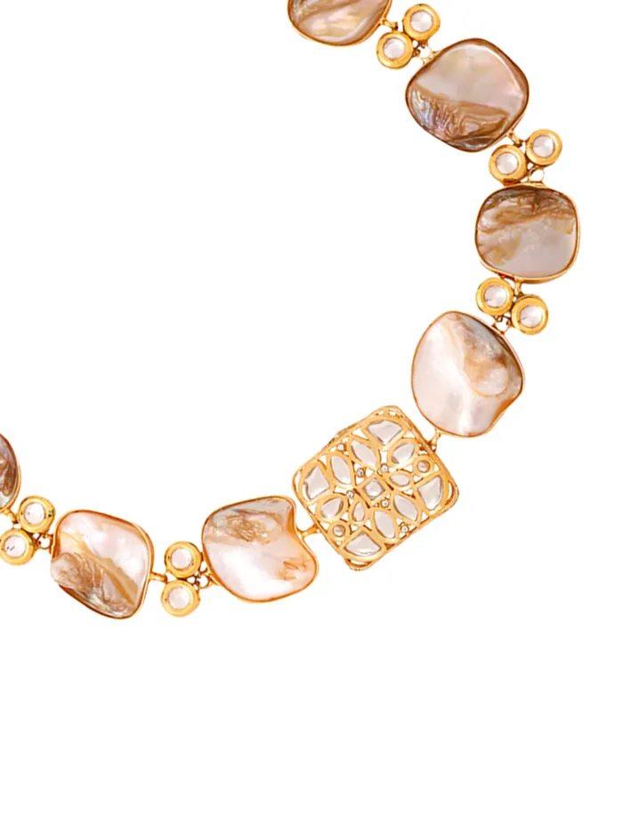 Necklaces Yellow Chimes Yellow Chimes Jewellery Set for Women Golden Kundan Stone Necklace Set for Women Traditional Gold Plated Jewelery Set for Girls Birthday Gift for Girls Women Anniversary Gift for Wife