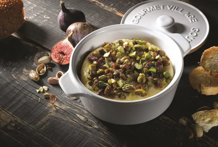 Rings Gourmet du Village White Brie Dip Baker