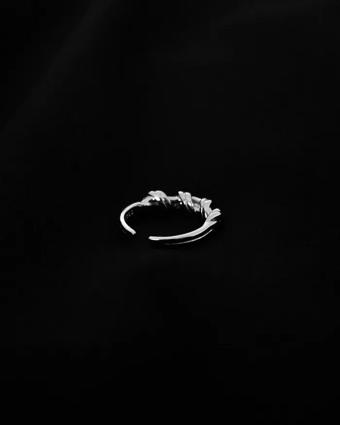 Rings MYJN Piala Twisted Ring