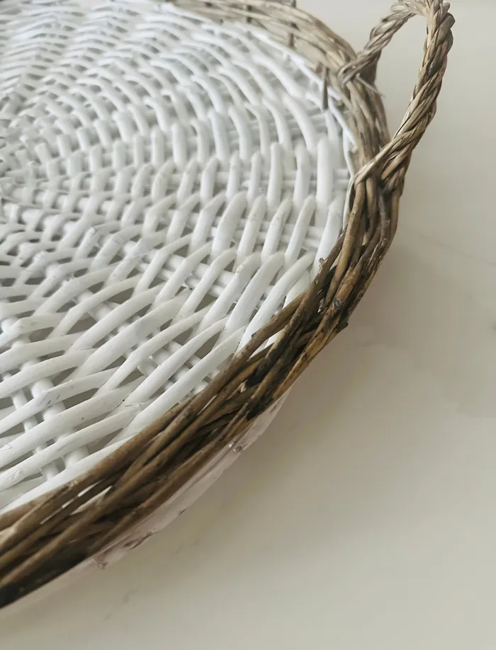 Two Tone Wicker Basket Tray wHandles Candlewick Gift Shop Rings