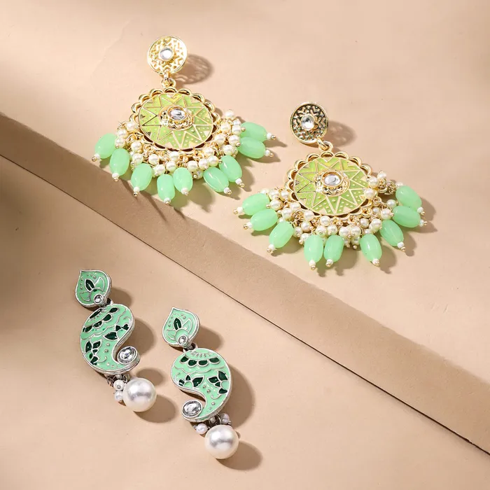 Yellow Chimes Earrings for Women and Girls Kundan Jhumka Gold Plated Kundan Studded Jhumka Earrings Birthday Gift for girls and women Anniversary Gift for Wife Yellow Chimes Necklaces