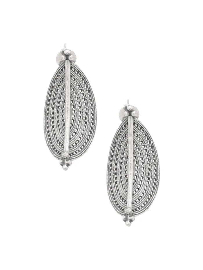 Yellow Chimes Earrings for Women Girls Silver Oxidised Long Dangler Earrings Traditional Silver Oxidised Plated Danglers Earrings Birthday Gift For Girls Anniversary Gift for Wife Yellow Chimes Earrings Yellow Chimes Earrings for Women Girls Silver Oxidised Long Dangler Earrings Traditional Silver Oxidised Plated Danglers Earrings Birthday Gift For Girls Anniversary Gift for Wife Yellow Chimes Earrings