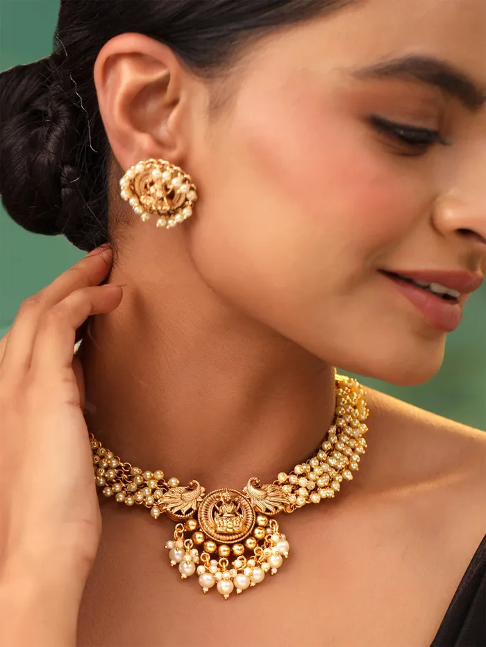 Yellow Chimes Earrings Temple Jewellery Set Golden Necklace with Pearls One Size Gold