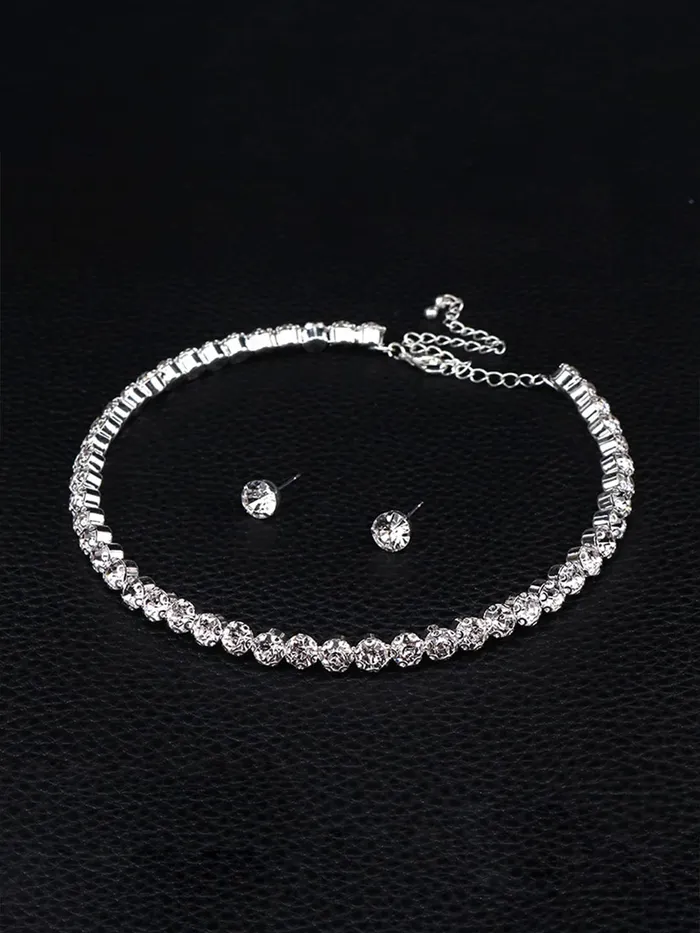 Yellow Chimes Jewellery Set for Women and Girls White Crystal Jewellery Set for Women Silver ToneCrystal Choker Necklace Set Birthday Gift for girls and women Anniversary Gift for Wife Yellow Chimes Necklaces