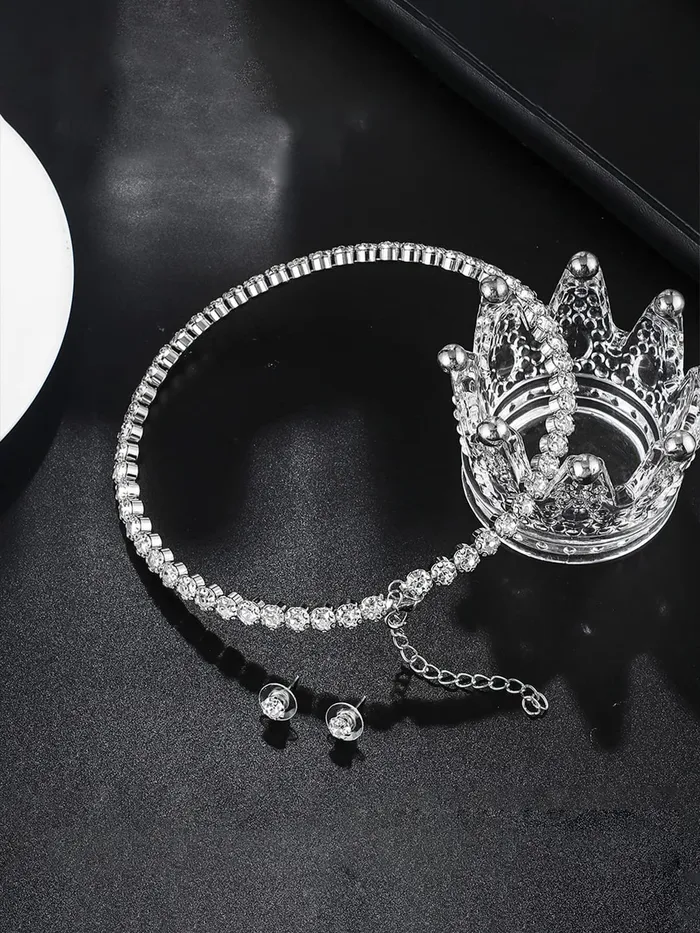 Yellow Chimes Jewellery Set for Women and Girls White Crystal Jewellery Set for Women Silver ToneCrystal Choker Necklace Set Birthday Gift for girls and women Anniversary Gift for Wife Yellow Chimes Necklaces