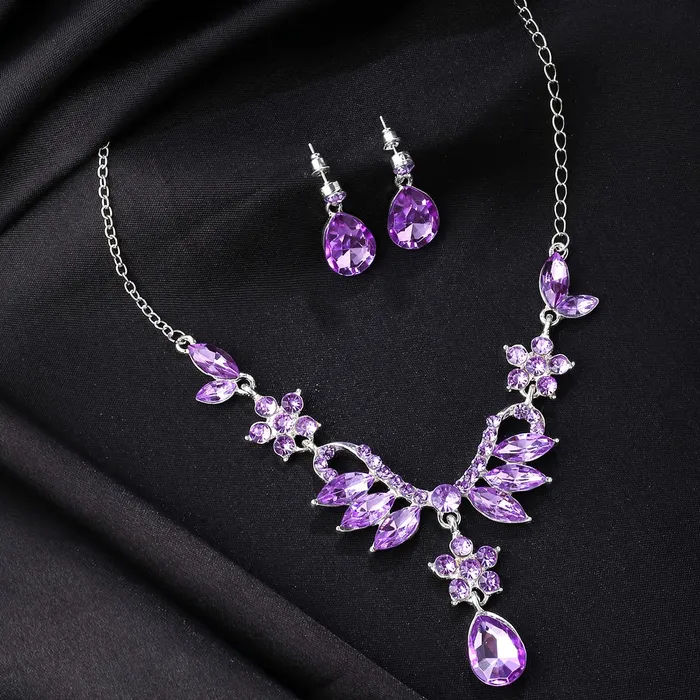 Yellow Chimes Jewellery Set For Women Floral Crystal Studded Silver Toned Designed Necklace Set For Women and Girls Yellow Chimes Earrings