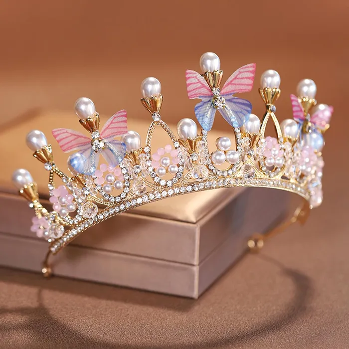 Yellow Chimes Necklaces Crown Multicolor Butterfly Designed for Women 15 cm Diameter Fashion Accessory