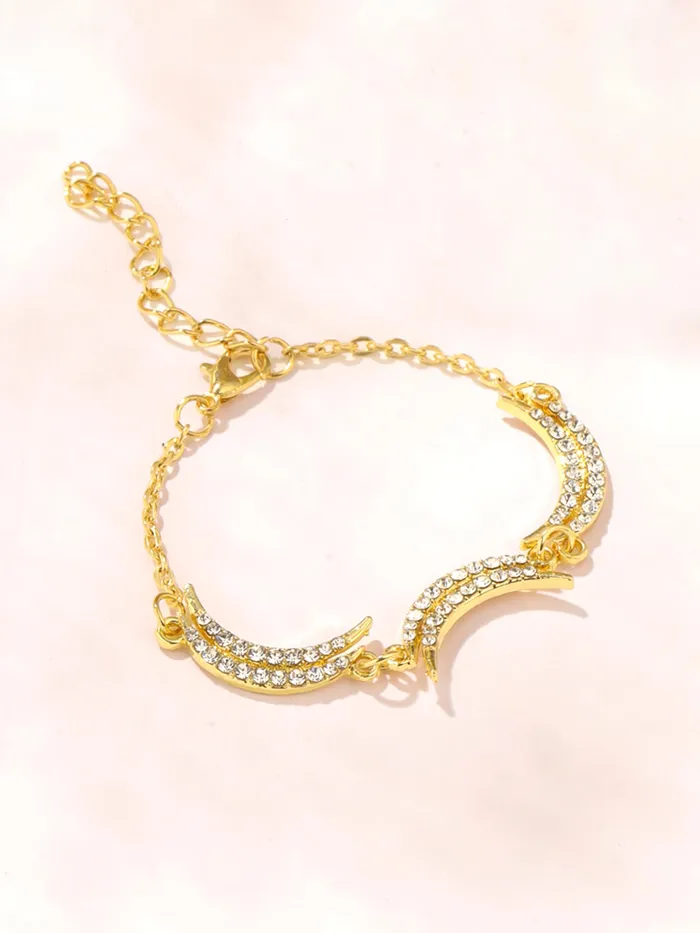 Yellow Chimes Necklaces Golden Moses Bracelet Fashionable Womens Accessory with Elegant Moon Stones Adjustable Fit One Size