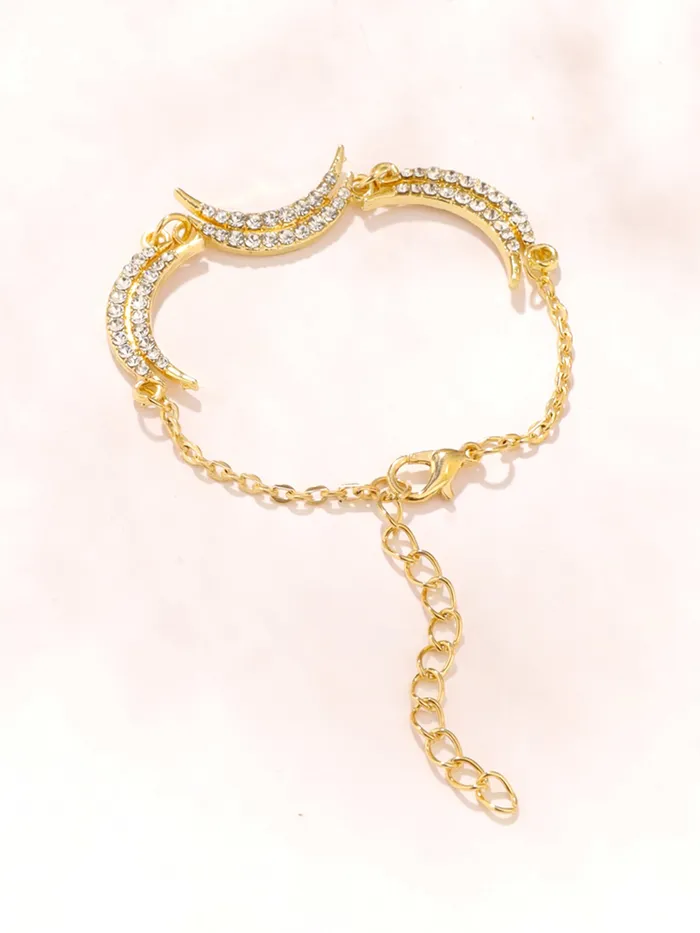 Yellow Chimes Necklaces Golden Moses Bracelet Fashionable Womens Accessory with Elegant Moon Stones Adjustable Fit One Size
