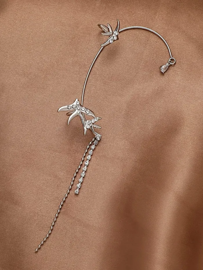 Yellow Chimes Necklaces Yellow Chimes Earrings for Women and Girls Fashion Silver Ear Cuff Silver Tone Ear Cuff Butterfly Cartilage Ear Clips Earrings Birthday Gift for Girls and Women Anniversary Gift for Wife