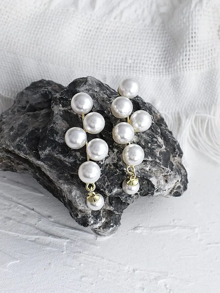 Yellow Chimes Necklaces Yellow Chimes Earrings for Women and Girls Fashion White Pearl Dangler Earrings Gold Plated Crystal Pearl Drop Dangler Earrings Birthday Gift for Girls Women Anniversary Gift for Wife