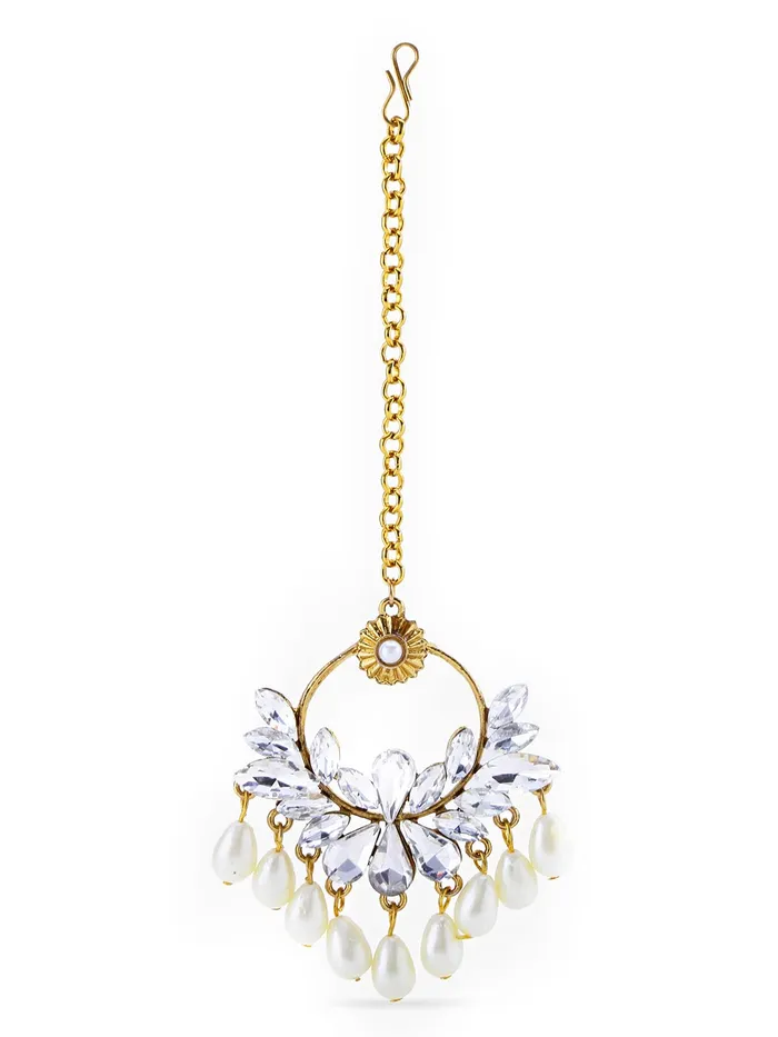 Yellow Chimes Necklaces Yellow Chimes Ethnic Gold Plated Traditional Studded White Kundan Pearl Maangtikka for Women and Girls Design 1 Yellow Chimes Necklaces Yellow Chimes Ethnic Gold Plated Traditional Studded White Kundan Pearl Maangtikka for Women and Girls Design 1