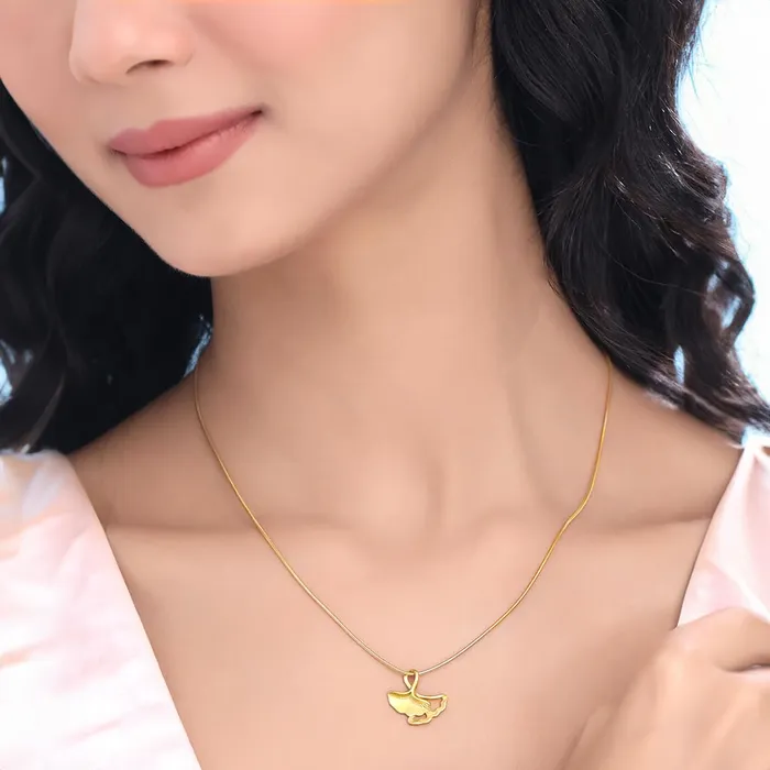 Yellow Chimes Pendant for Women and Girls Fashion Golden Pendant Necklace for Women Stainless Steel Gold Plated Ginkgo Biloba Leaf Shaped Pendant Chain Birthday Gift for Girls and Women Yellow Chimes Rings