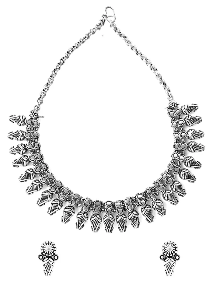 Yellow Chimes Rings Yellow Chimes Oxidised necklace set Silver Kolhapuri Necklace Traditional Necklace Set For Women Girls Yellow Chimes Rings Yellow Chimes Oxidised necklace set Silver Kolhapuri Necklace Traditional Necklace Set For Women Girls