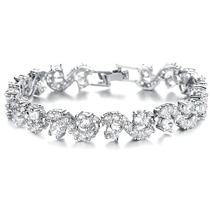 Yellow Chimes Valentine Gift for Girls Crystal CZ Bracelet for Women Girls Yellow Chimes Necklaces Yellow Chimes Valentine Gift for Girls Crystal CZ Bracelet for Women Girls Yellow Chimes Necklaces