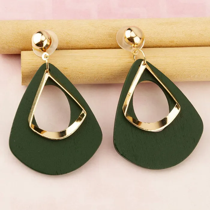 Yellow Chimes Western Style Gold Plated Green Drop Earrings For Women and Girls Yellow Chimes Rings