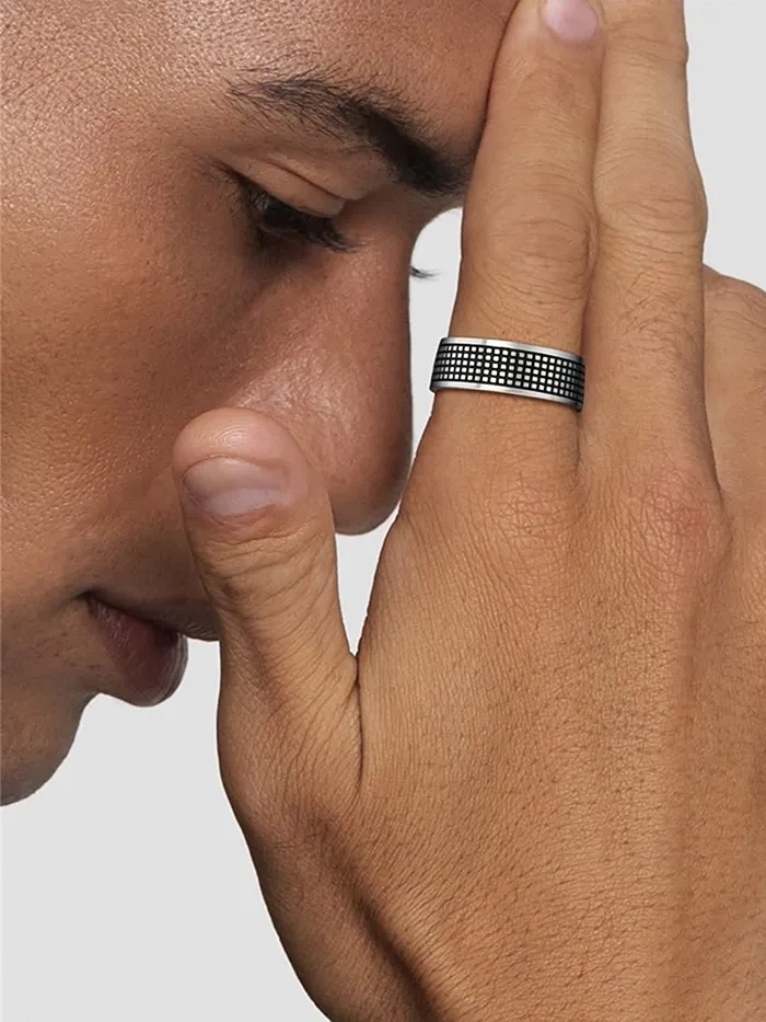 Yellow Chimes Yellow Chimes Ring For Men Black Bands Rings Platinum Plated Titanium Steel Never Fading Ring For Men and Boys Necklaces