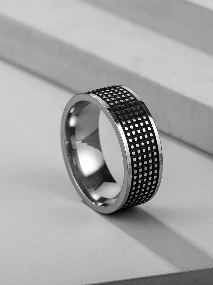 Yellow Chimes Yellow Chimes Ring For Men Black Bands Rings Platinum Plated Titanium Steel Never Fading Ring For Men and Boys Necklaces