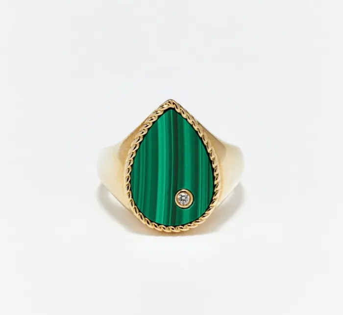 Yvonne Leon Earrings CHEVALIERE POIRE MALACHITE OR JAUNE